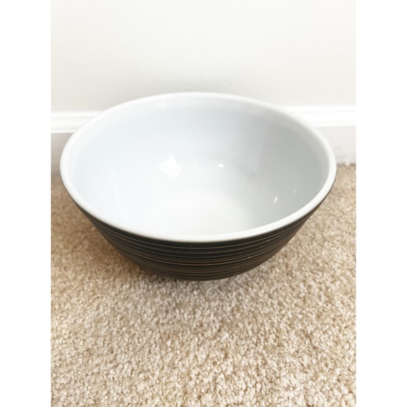 Vintage Pyrex Terra 403 Mixing Bowl - Picture 2 of 7